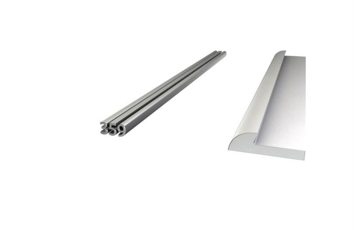 Billede af Trappeforkant t/2,5mm RÅ MESS